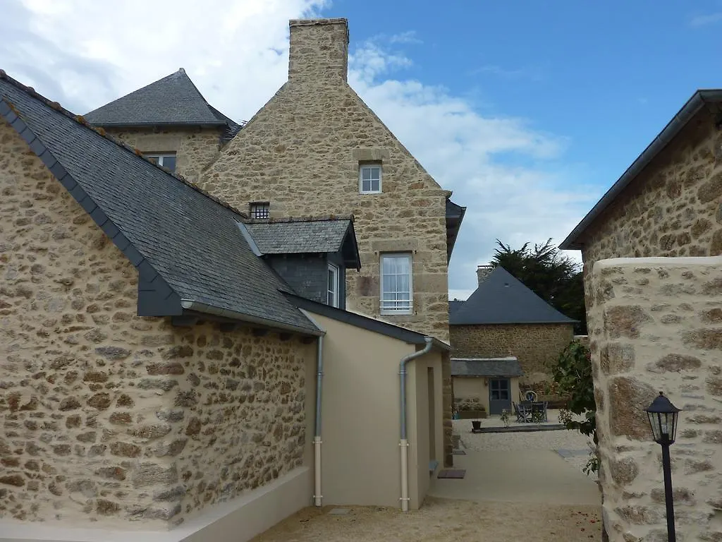 Gentilhommière de la Grande Toutenais Saint-Malo 0*,